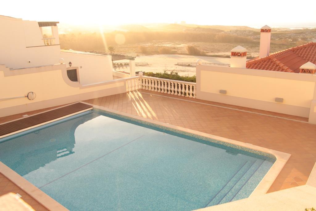Maravilhoso T2 Vila Da Praia Amoreira  Ngoại thất bức ảnh